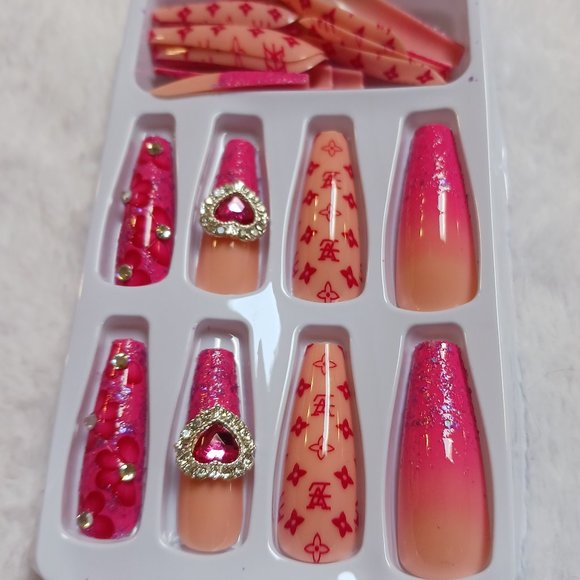 Pink Crystal Embellished Press-On Nails – 24 Piece Set with Logos - Picture 3 of 7